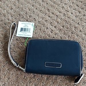 Vera Bradley zip around wristlet black